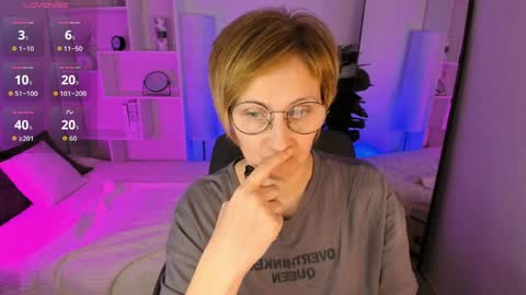 Paris online show from 04-07-26, 05:57