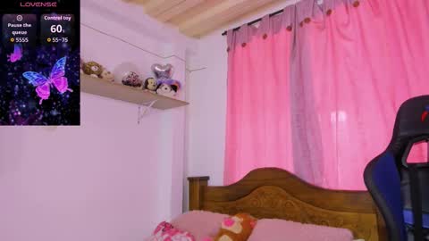 Paris online show from 10-23-25, 06:50