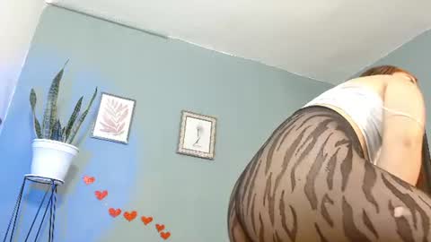 Snapshot of parker_leex chatting on 06-27-26, 11:43 parker_leex online show from 06-27-26, 11:43