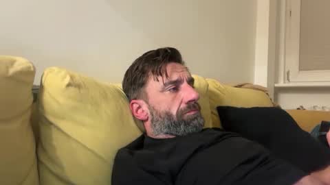 Snapshot of pas43 chatting on 11-27-25, 04:47 pas43 online show from 11-27-25, 04:47