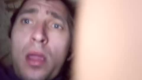 Snapshot of pashawolkov26 chatting on 12-23-25, 02:20 pashawolkov26 online show from 12-23-25, 02:20