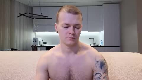 Pashka online show from 02-24-26, 06:22