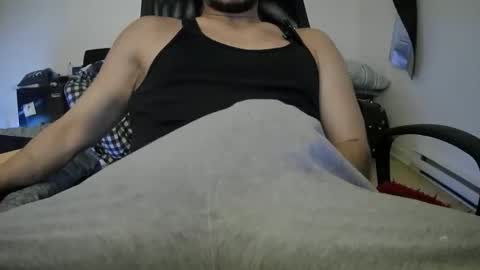 Snapshot of passionfuckin chatting on 05-21-26, 03:24 passionfuckin online show from 05-21-26, 03:24
