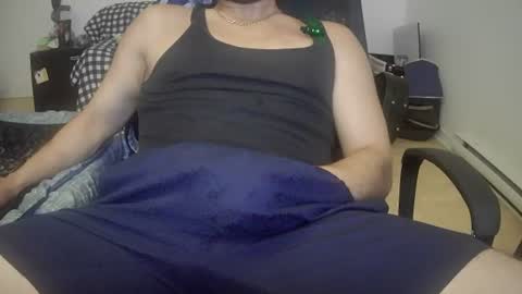 Snapshot of passionfuckin chatting on 07-09-26, 03:32 passionfuckin online show from 07-09-26, 03:32