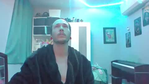 Snapshot of pat0666 chatting on 09-26-25, 01:04 pat0666 online show from 09-26-25, 01:04