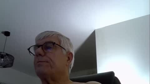 patrick5275 online show from 11-22-25, 06:12