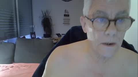 patrick5275 online show from 06-06-26, 04:17