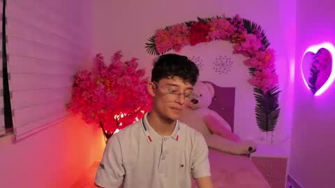 Snapshot of patrick_howland_ chatting on 06-09-26, 03:40 Patrick online show from 06-09-26, 03:40