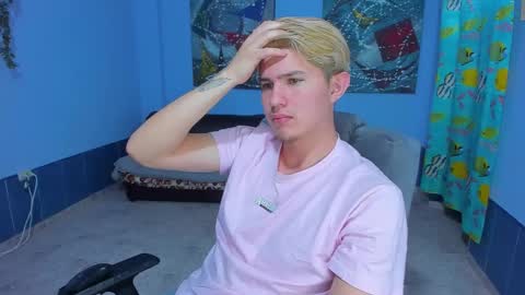 .... online show from 10-10-25, 06:34