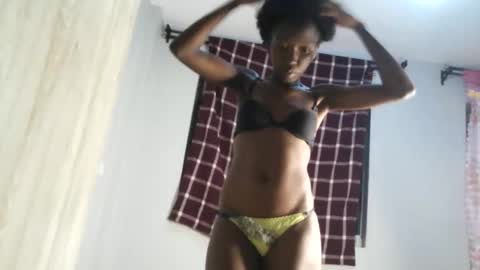 Snapshot of pattoot chatting on 06-08-26, 08:53 pattoot online show from 06-08-26, 08:53