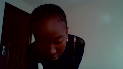 Snapshot of pattoot chatting on 06-22-26, 05:15 pattoot online show from 06-22-26, 05:15