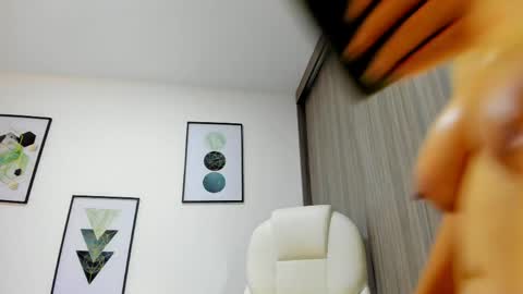 Snapshot of patyy_37 chatting on 05-30-26, 01:41 Paty online show from 05-30-26, 01:41