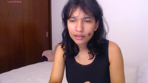 Snapshot of pau_heart chatting on 10-24-25, 04:36 Paulina online show from 10-24-25, 04:36