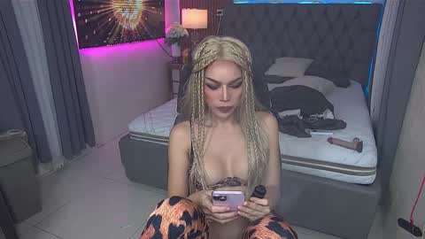 Paula online show from 02-10-25, 11:25