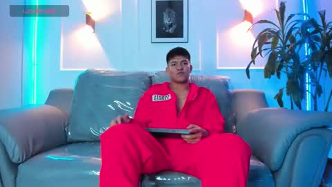 paul27__ online show from 11-28-25, 02:58