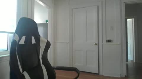 Snapshot of paul9333 chatting on 02-01-25, 02:56 shy online show from 02-01-25, 02:56