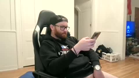 shy online show from 04-19-26, 04:23