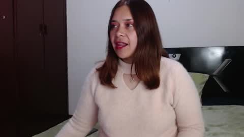 PAULA online show from 02-26-26, 07:18