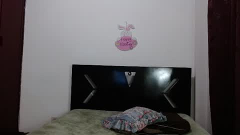 PAULA online show from 07-18-26, 03:11