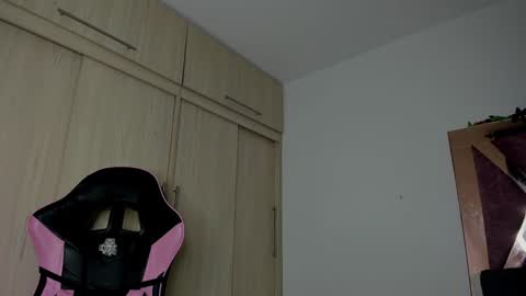 paula princexx online show from 12-17-24, 05:29