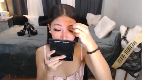 paulalawman online show from 12-20-25, 11:34