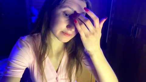 Ashley Cooper online show from 10-02-25, 07:54