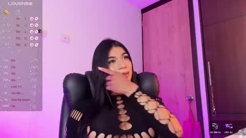 Paulett  online show from 12-02-25, 10:53