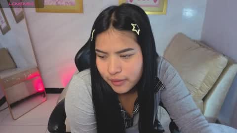 Live 800am 200pm COLOMBIAN HOUR online show from 04-01-26, 01:41