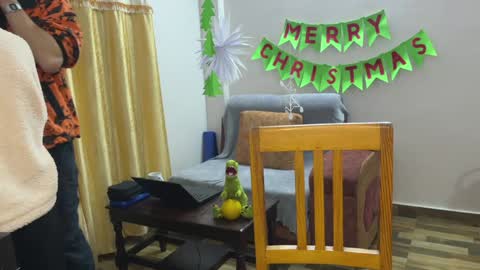 Isla  Chase online show from 12-29-24, 06:16