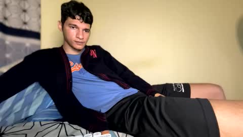 Paul Mklain online show from 04-04-26, 04:33