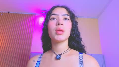 Snapshot of paulina__rose chatting on 03-13-26, 07:53 paulina online show from 03-13-26, 07:53