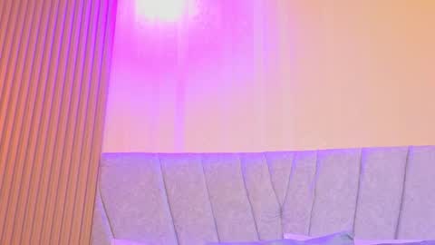 Snapshot of paulina__rose chatting on 03-28-26, 04:39 paulina online show from 03-28-26, 04:39