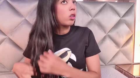 Snapshot of paulina_cano chatting on 06-10-26, 03:18 Paulina online show from 06-10-26, 03:18
