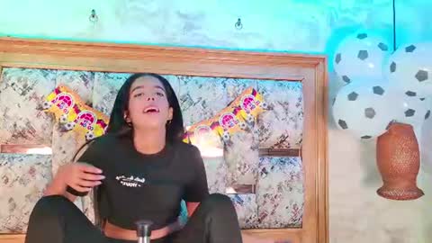Snapshot of paulina_cano chatting on 06-23-26, 03:04 Paulina online show from 06-23-26, 03:04