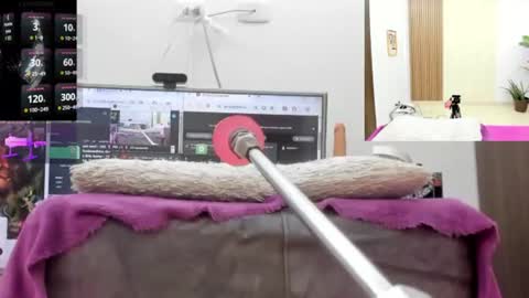 Snapshot of paulina_davis_ chatting on 07-05-26, 10:06 Paulina Davis online show from 07-05-26, 10:06