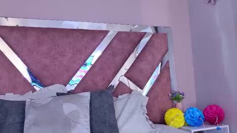 Snapshot of paulinaduarte_ chatting on 06-27-26, 12:10 Paulina online show from 06-27-26, 12:10