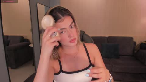 Snapshot of paulinasantosx chatting on 03-09-25, 05:17 Paulina Santos online show from 03-09-25, 05:17