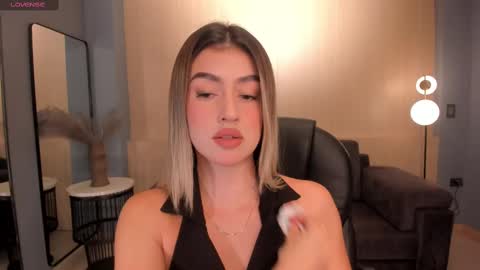 Snapshot of paulinasantosx chatting on 03-11-25, 07:03 Paulina Santos online show from 03-11-25, 07:03