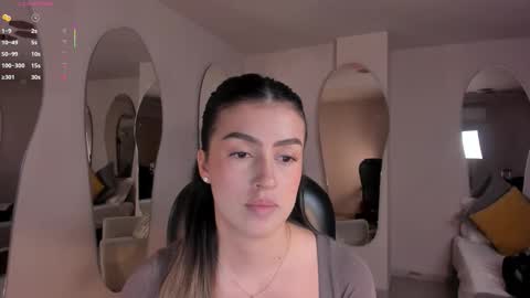 Snapshot of paulinasantosx chatting on 09-11-25, 07:14 Paulina Santos online show from 09-11-25, 07:14