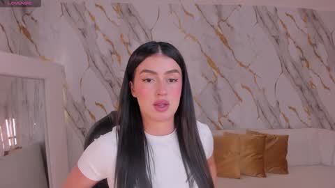 Snapshot of paulinasantosx chatting on 09-28-25, 05:07 Paulina Santos online show from 09-28-25, 05:07