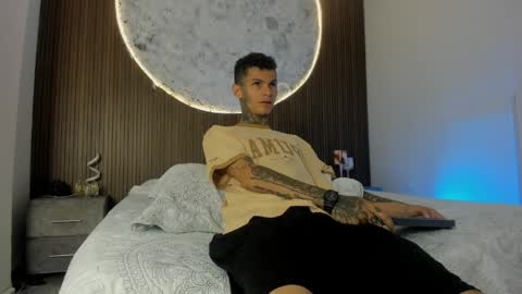 Paulo online show from 04-13-26, 05:35