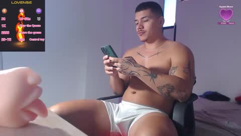 Paulo online show from 03-22-26, 01:14