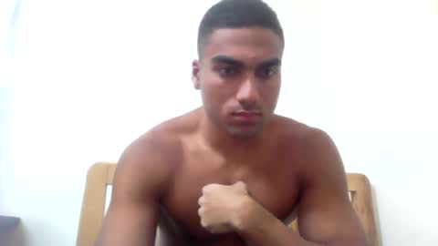 Snapshot of paulobonaventuree chatting on 02-14-26, 05:21 paulo online show from 02-14-26, 05:21