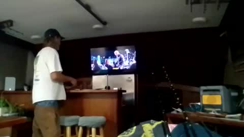 Pavone splash online show from 02-23-26, 03:59