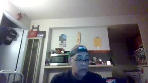 pawgkiller online show from 10-15-25, 01:39