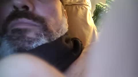 Snapshot of payaso48 chatting on 01-28-25, 01:39 Jose online show from 01-28-25, 01:39