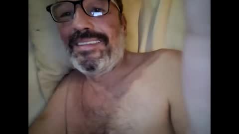 Snapshot of payaso48 chatting on 11-09-25, 11:36 Jose online show from 11-09-25, 11:36