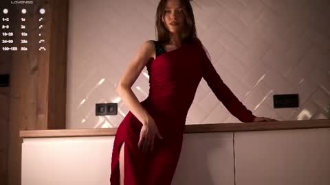 Snapshot of pazrapackii chatting on 06-28-26, 03:56 Sexy Mila online show from 06-28-26, 03:56