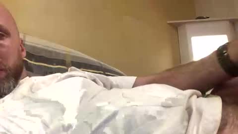 Snapshot of pc2334 chatting on 10-31-25, 08:54 pc2334 online show from 10-31-25, 08:54