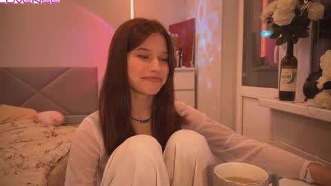 Snapshot of peaceful_oblivion chatting on 02-21-25, 05:20 Sandra Next Stream pm MSK 5 pm UTC1pm EDT online show from 02-21-25, 05:20